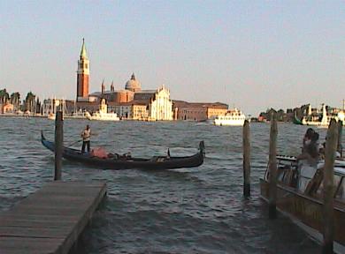 Venice-ViewFromInFrontOfHotelDanieliAtSunset